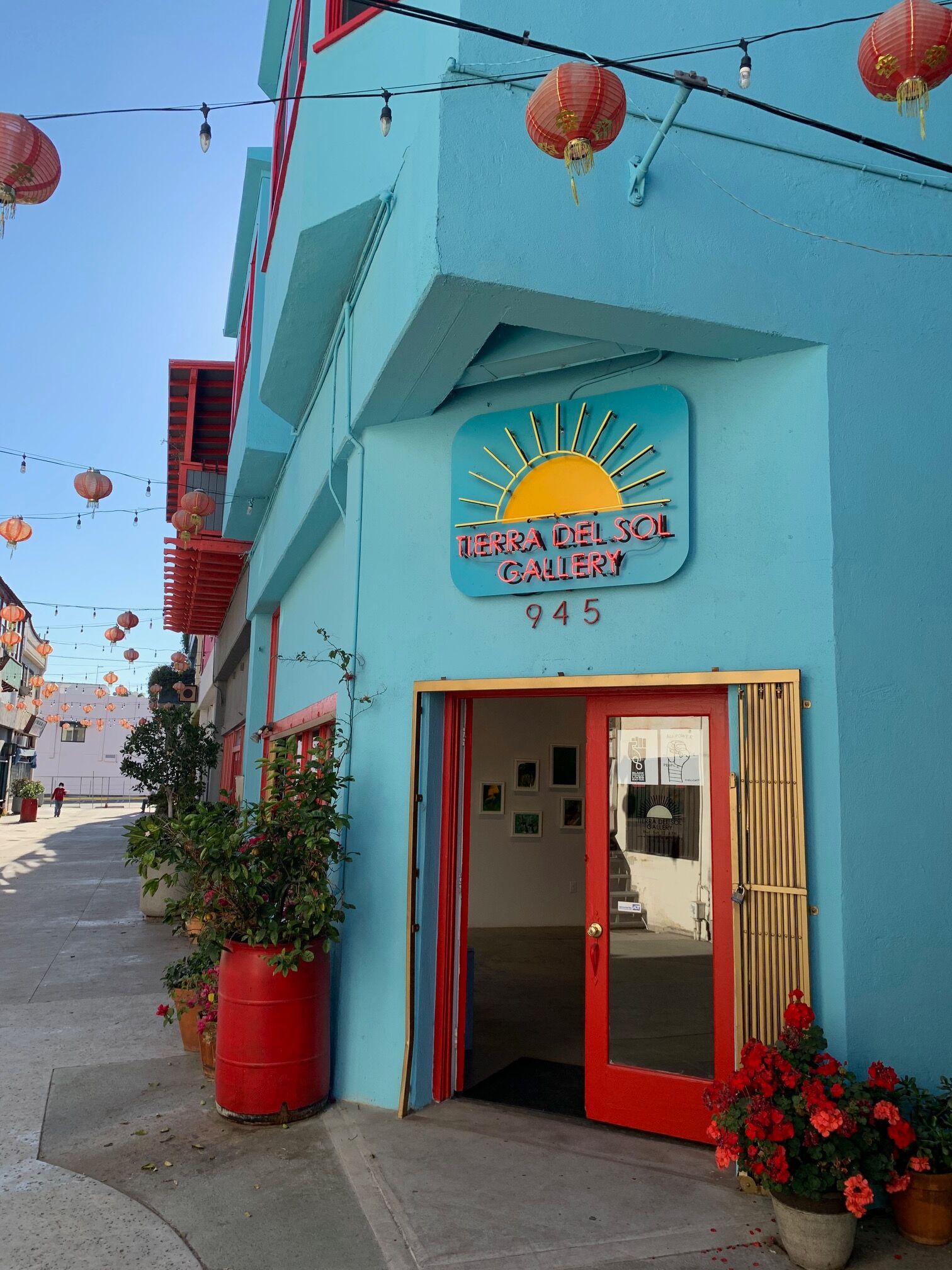 Tierra del Sol Gallery Contemporary Art Gallery PLATFORM