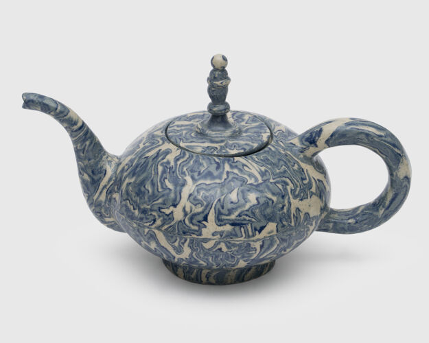 isabel rower teapot